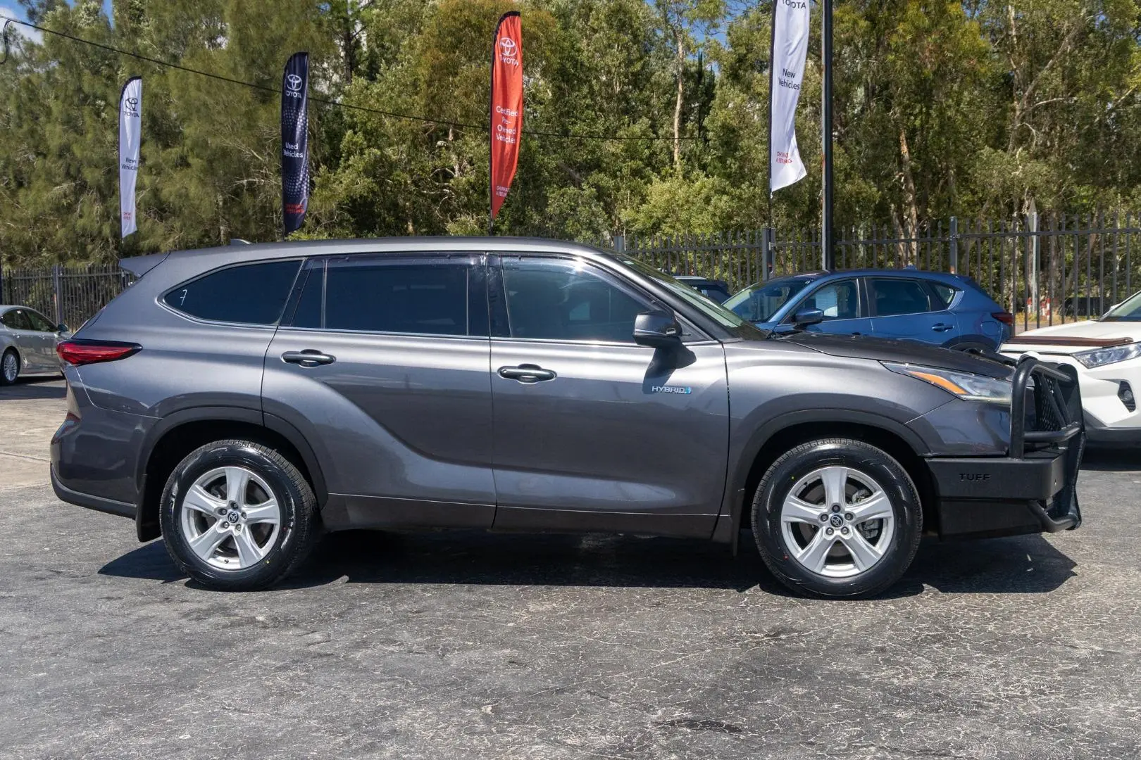 2022 Toyota Kluger Gallery Image 3