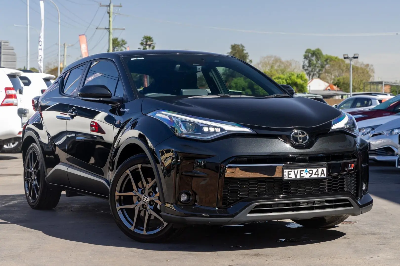 2023 Toyota C-HR Gallery Image 1