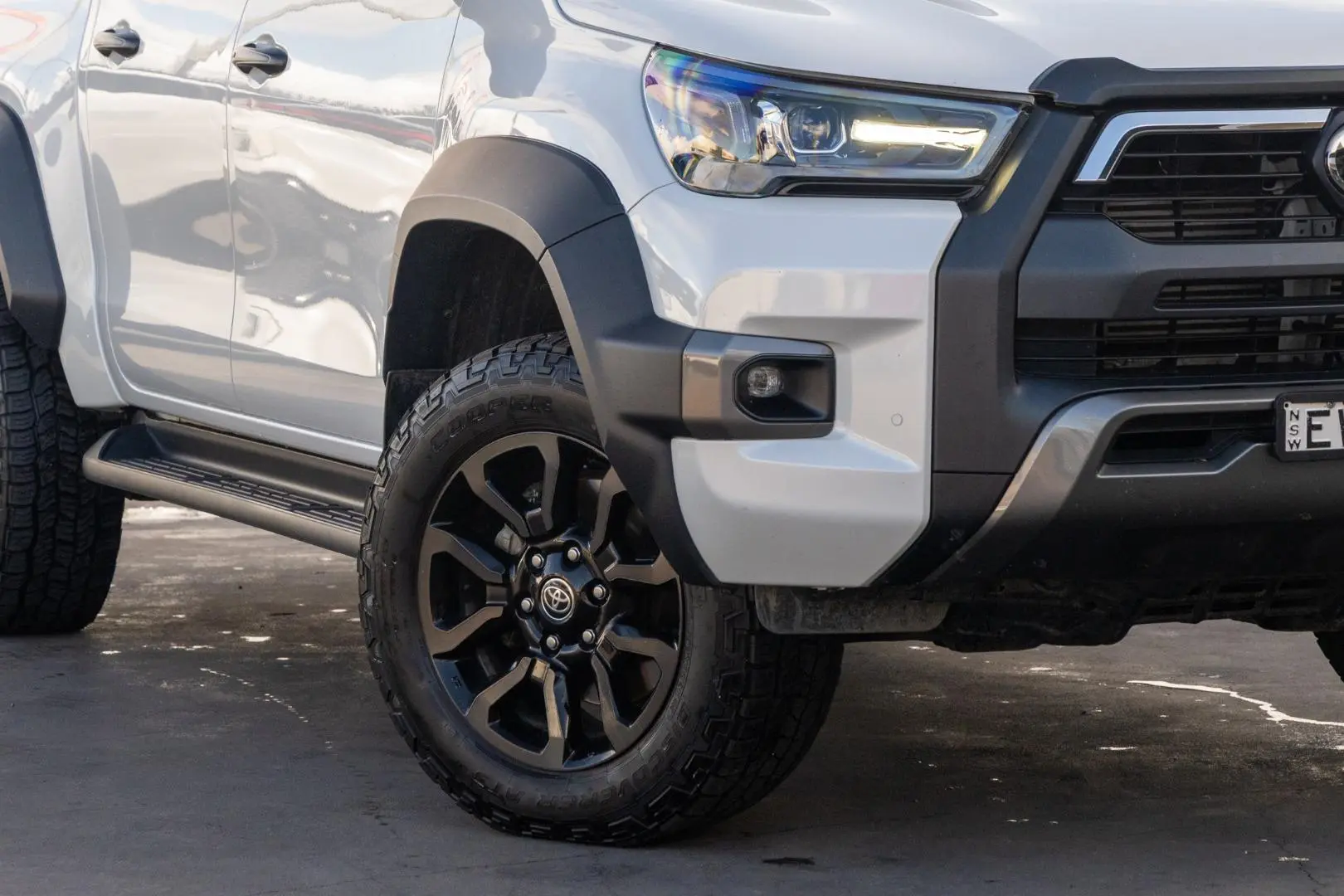 2022 Toyota Hilux Gallery Image 6
