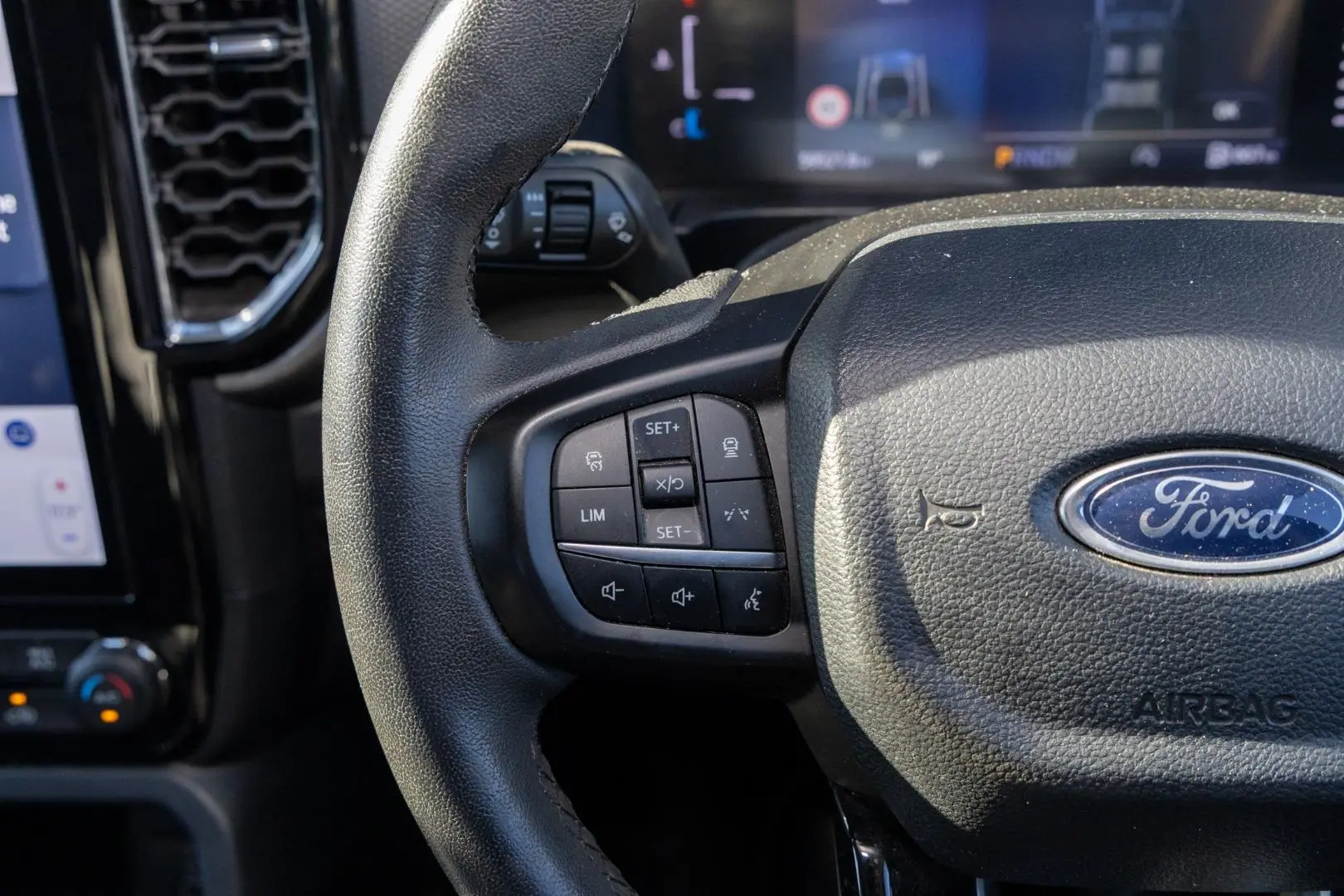2024 Ford Ranger Gallery Image 11