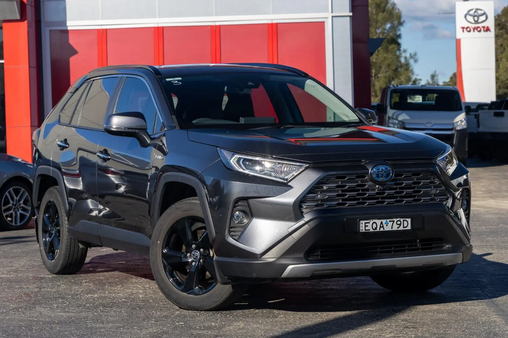 2021 Toyota RAV4 Gallery Image 1