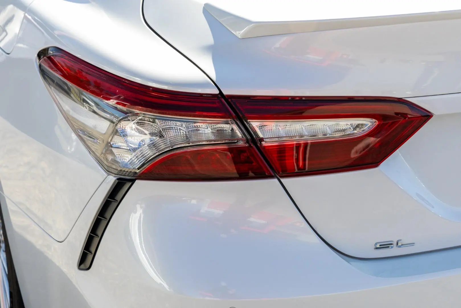 2018 Toyota Camry Gallery Image 20