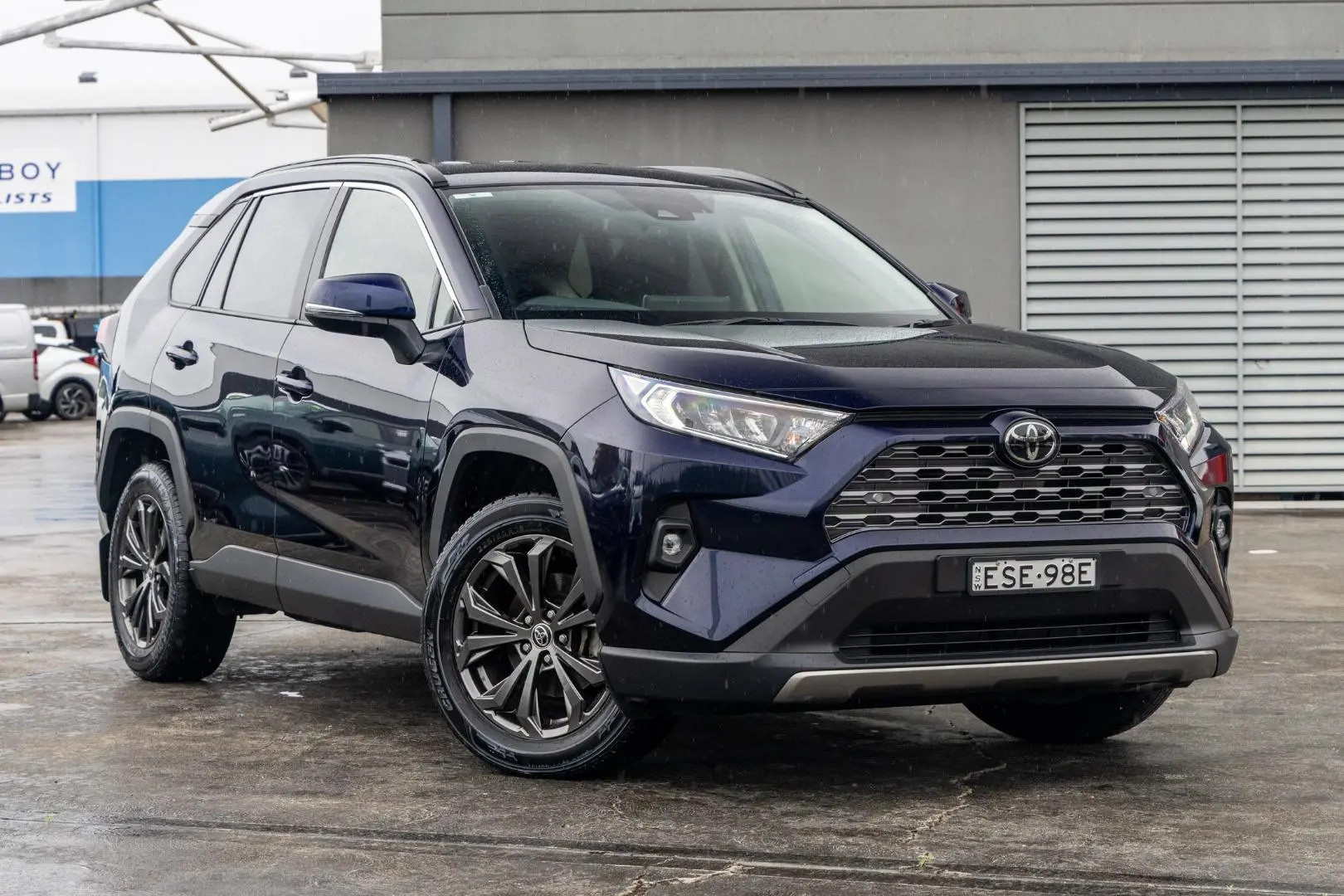 2022 Toyota RAV4 Gallery Image 1