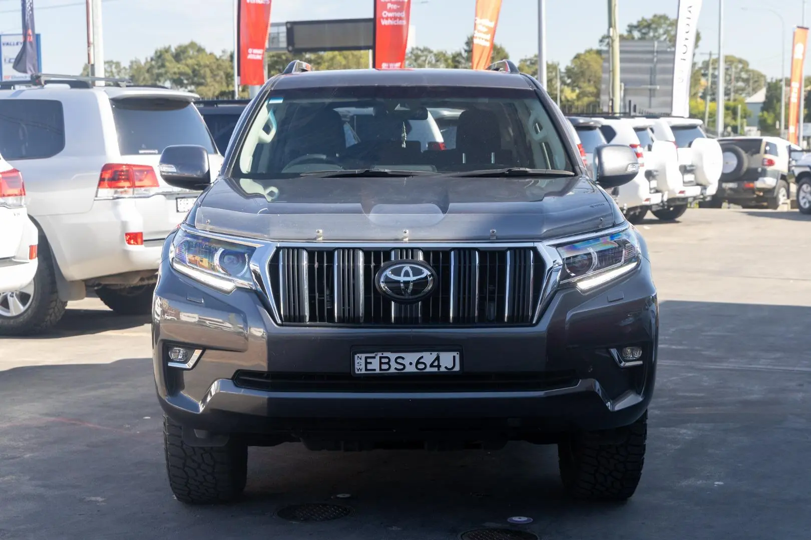 2018 Toyota Landcruiser Prado Gallery Image 4