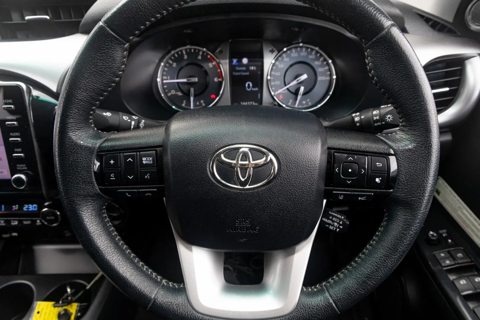 2021 Toyota Hilux Gallery Image 10