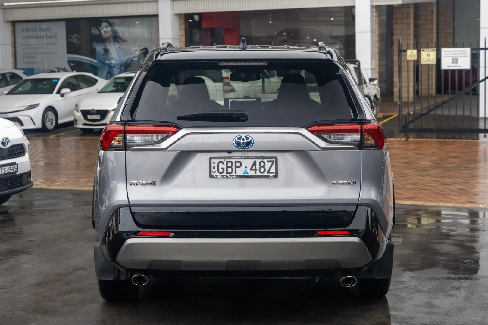 2023 Toyota RAV4 Gallery Image 5