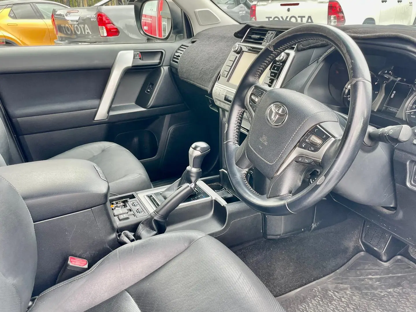 2018 Toyota Landcruiser Prado Gallery Image 7