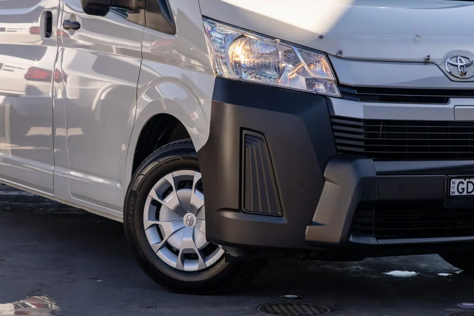 2024 Toyota Hiace Gallery Image 6