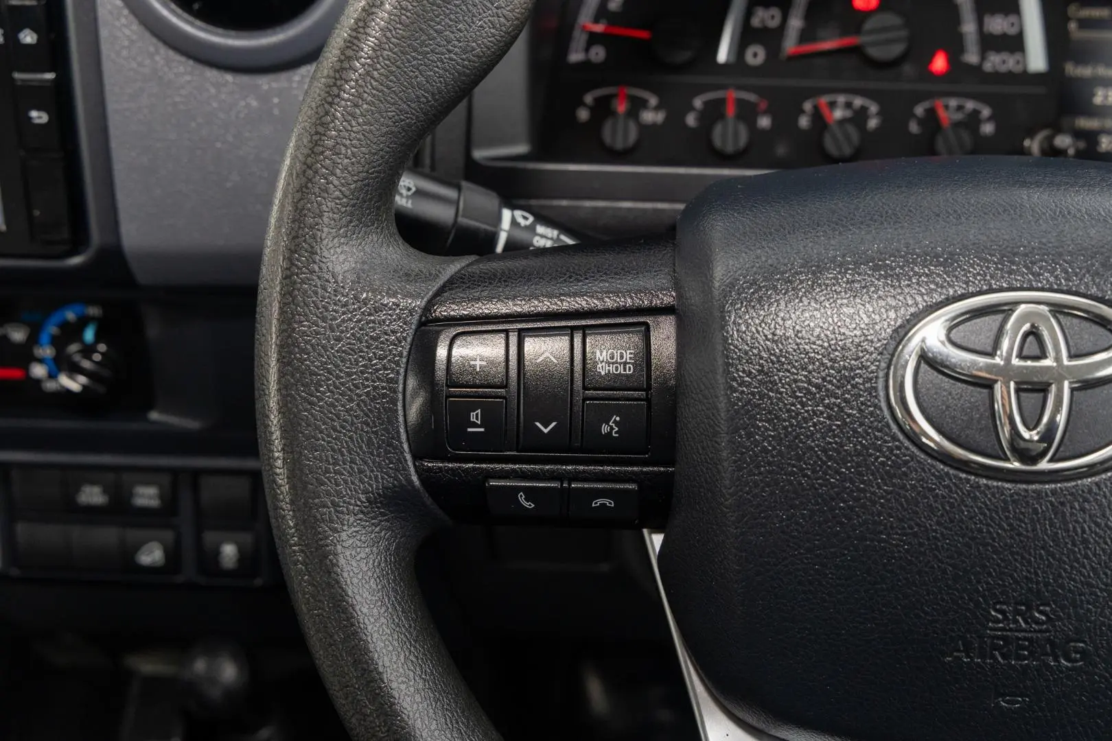 2024 Toyota Landcruiser Gallery Image 11