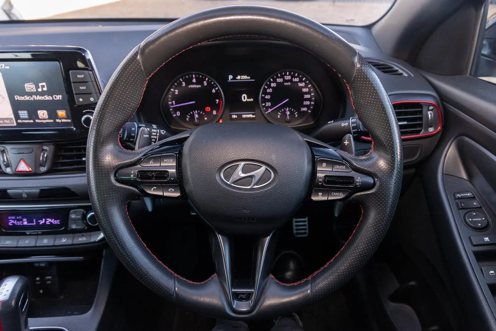 2018 Hyundai i30 Gallery Image 10