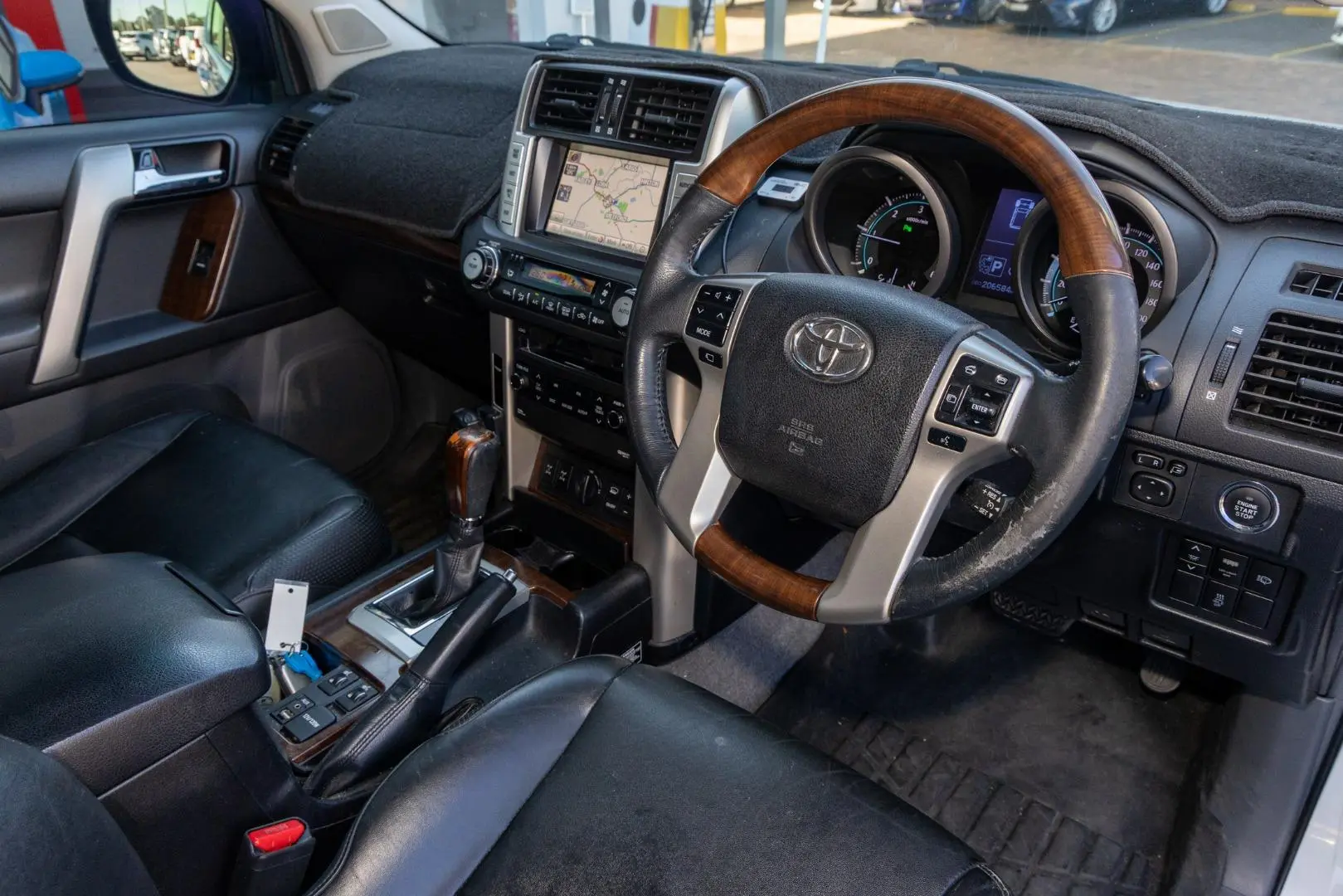 2011 Toyota Landcruiser Prado Gallery Image 7