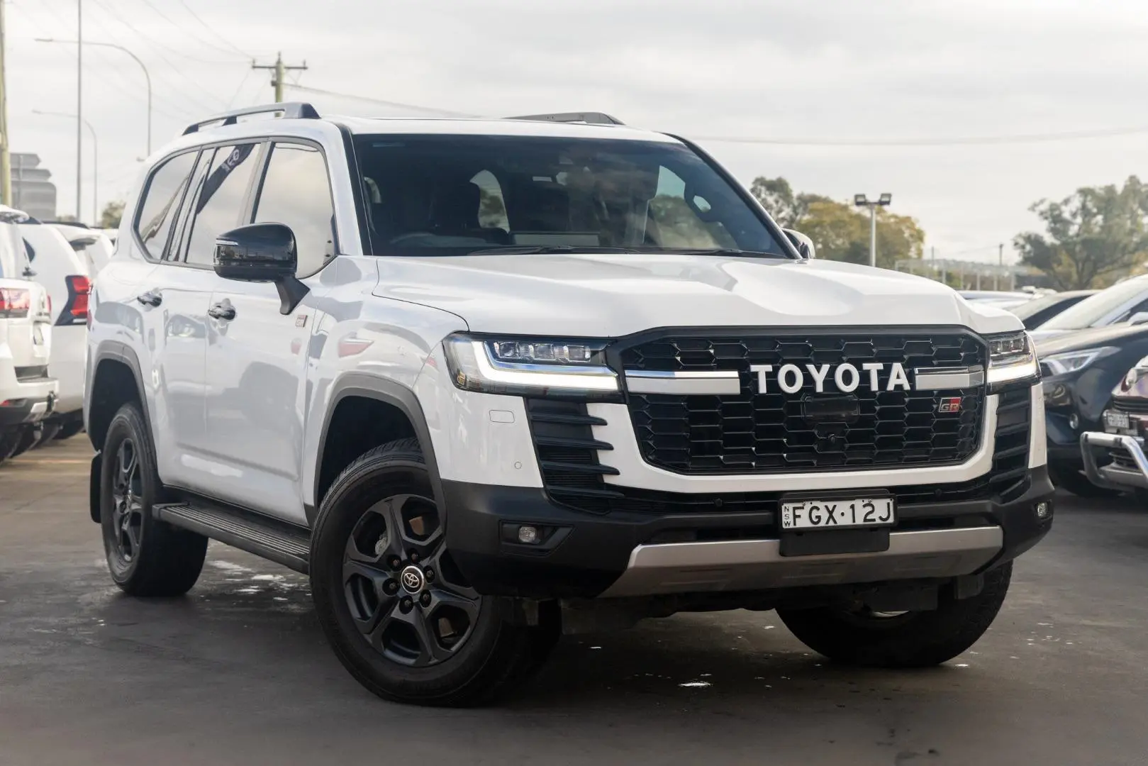 2024 Toyota Landcruiser Gallery Image 1