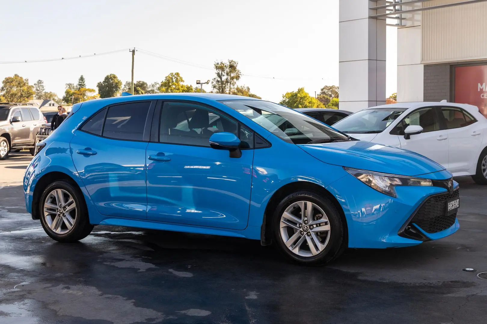 2020 Toyota Corolla Gallery Image 3