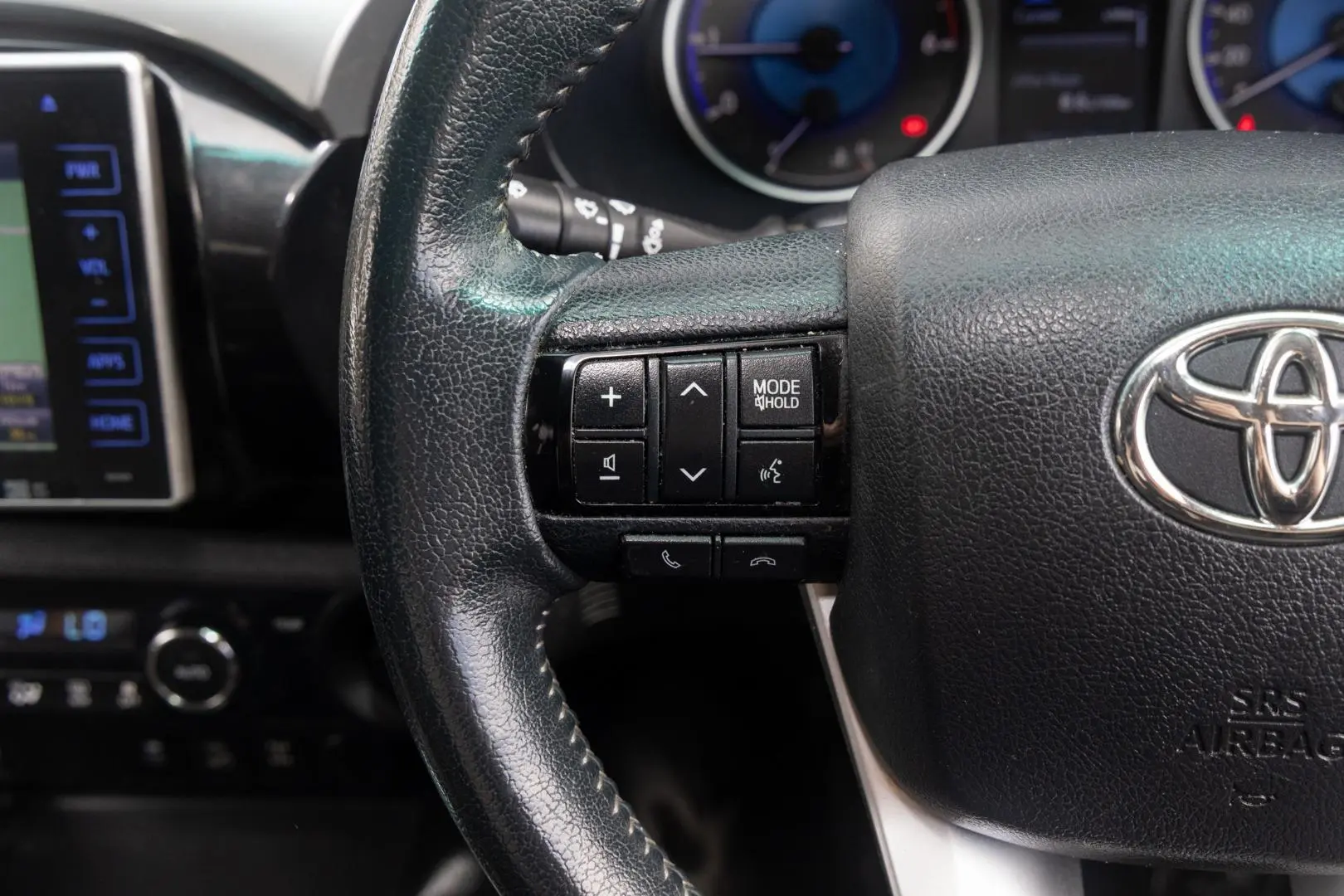 2018 Toyota Hilux Gallery Image 11