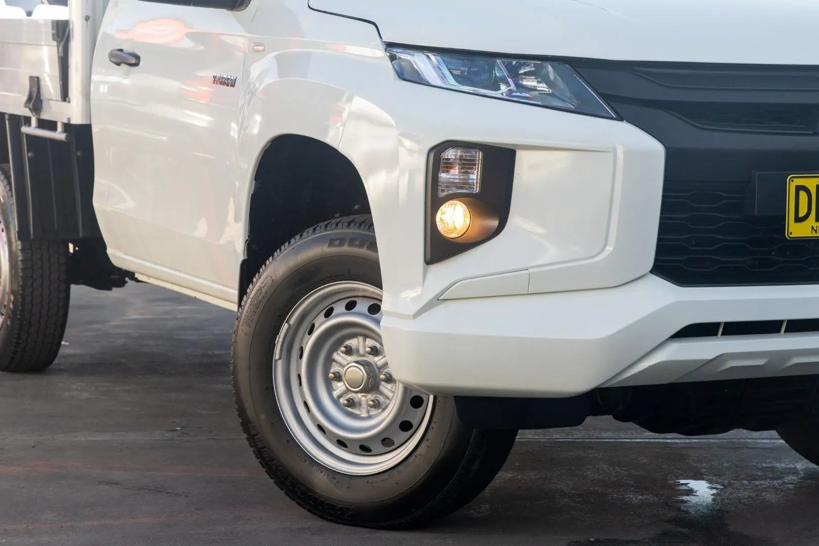 2021 Mitsubishi Triton Gallery Image 6