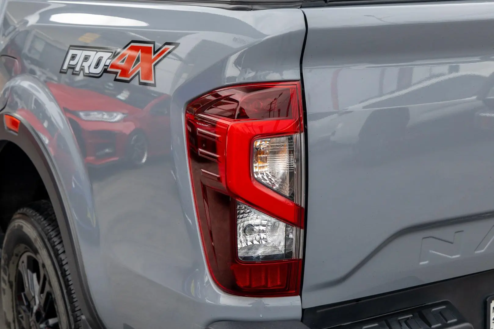2022 Nissan Navara Gallery Image 19