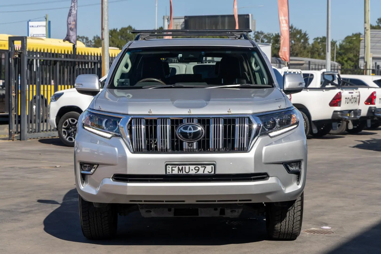 2020 Toyota Landcruiser Prado Gallery Image 4