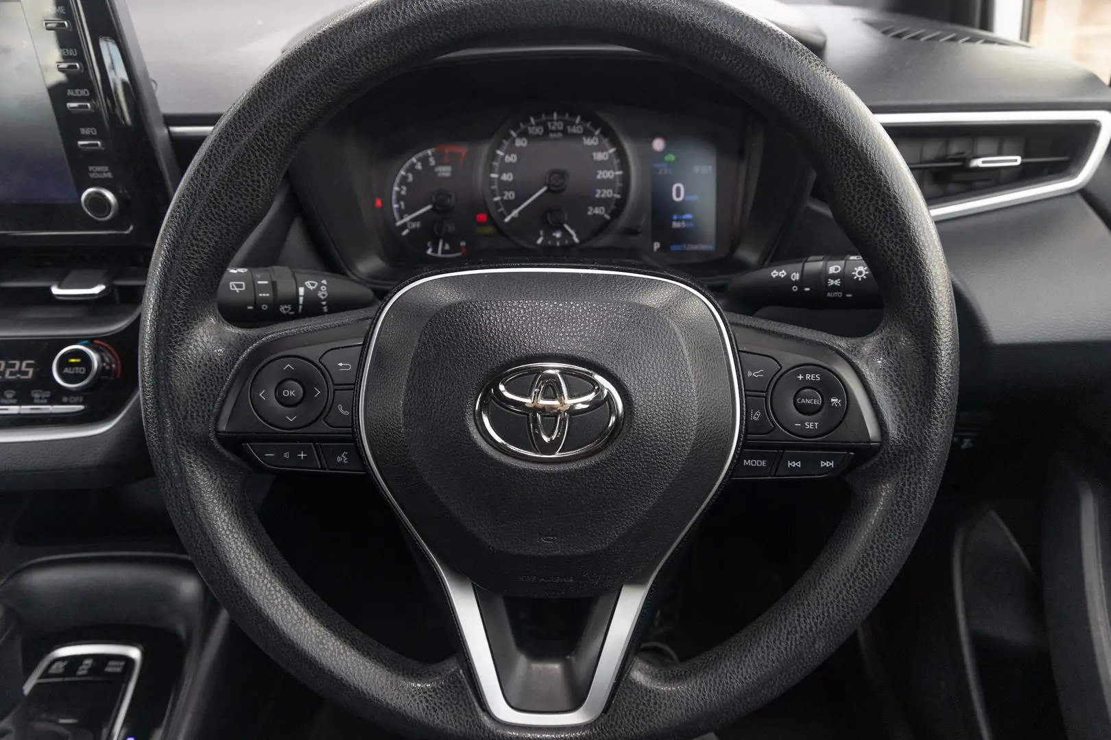 2021 Toyota Corolla Gallery Image 10