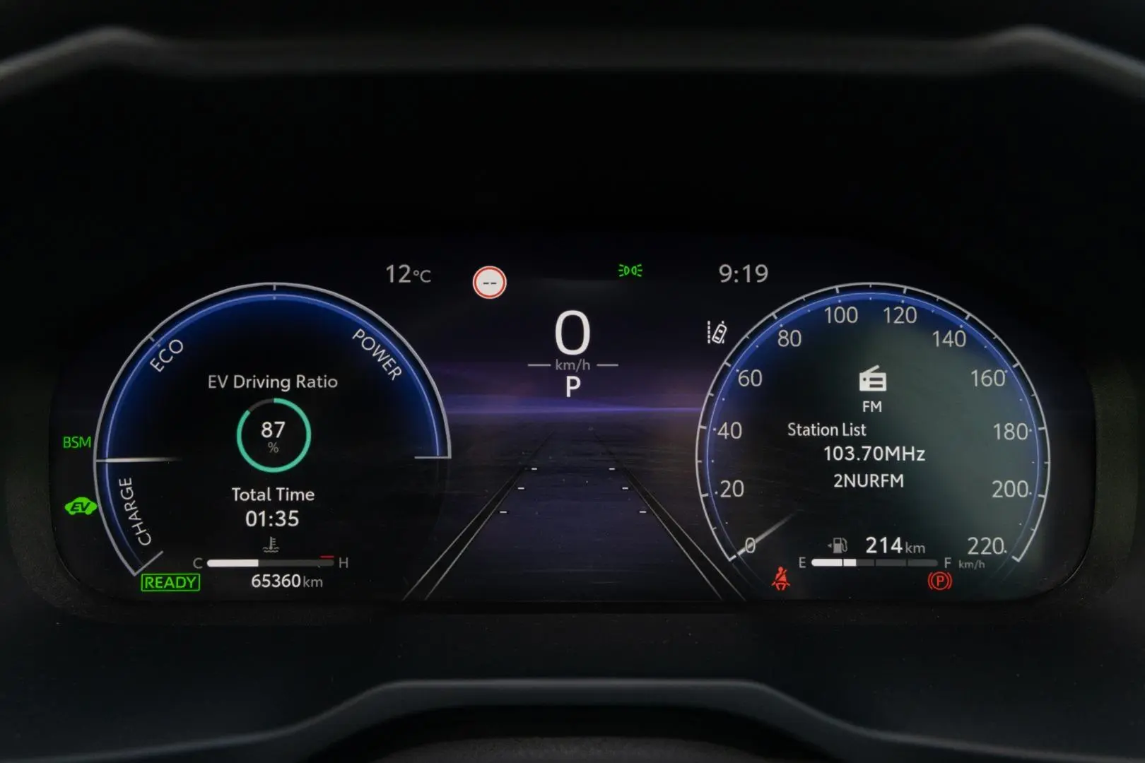 2024 Toyota RAV4 Gallery Image 13