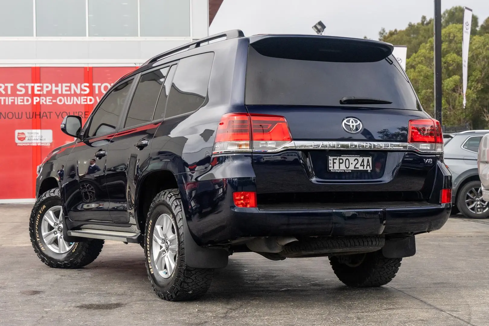 2018 Toyota Landcruiser Gallery Image 2