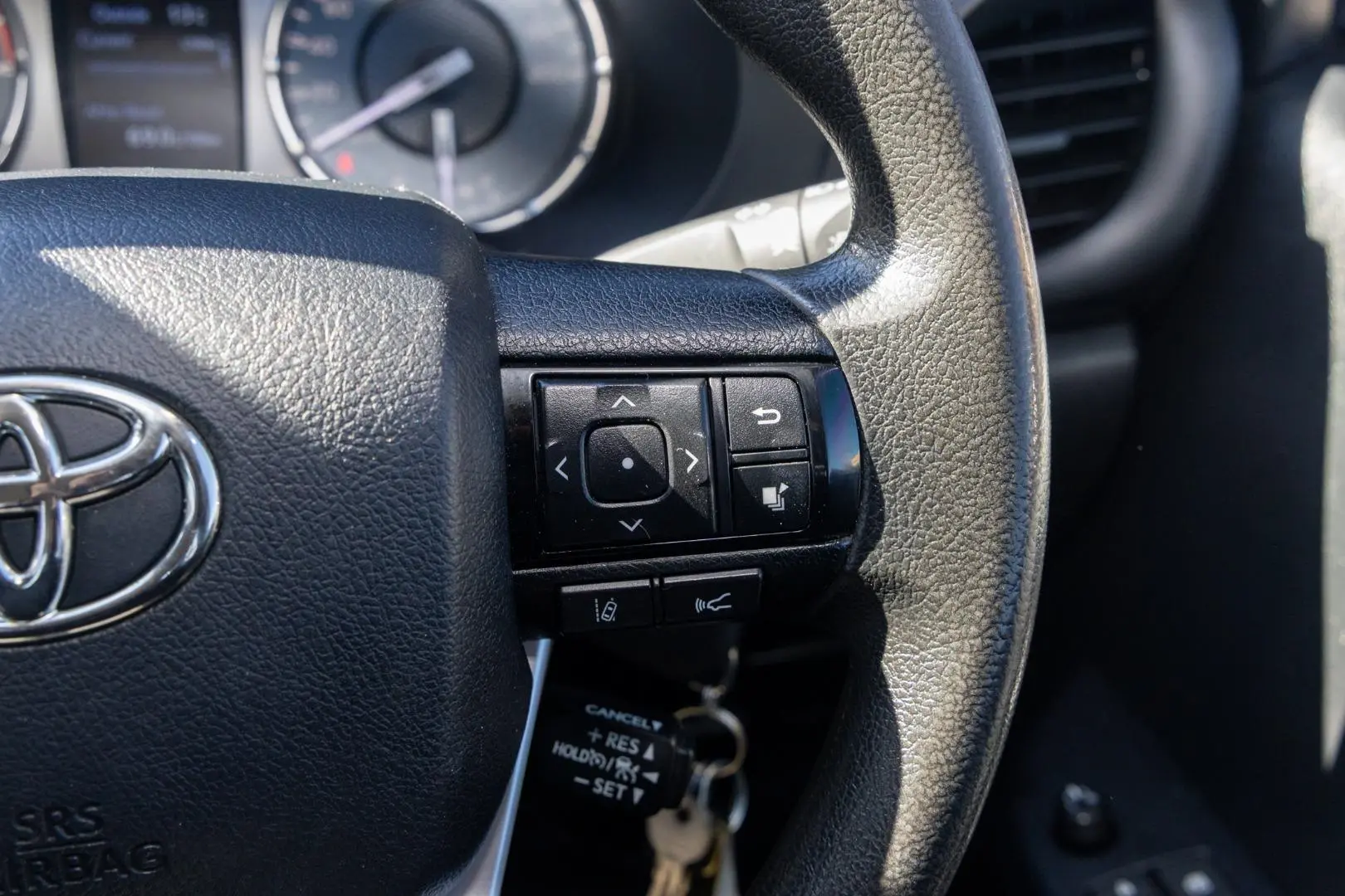 2022 Toyota Hilux Gallery Image 12