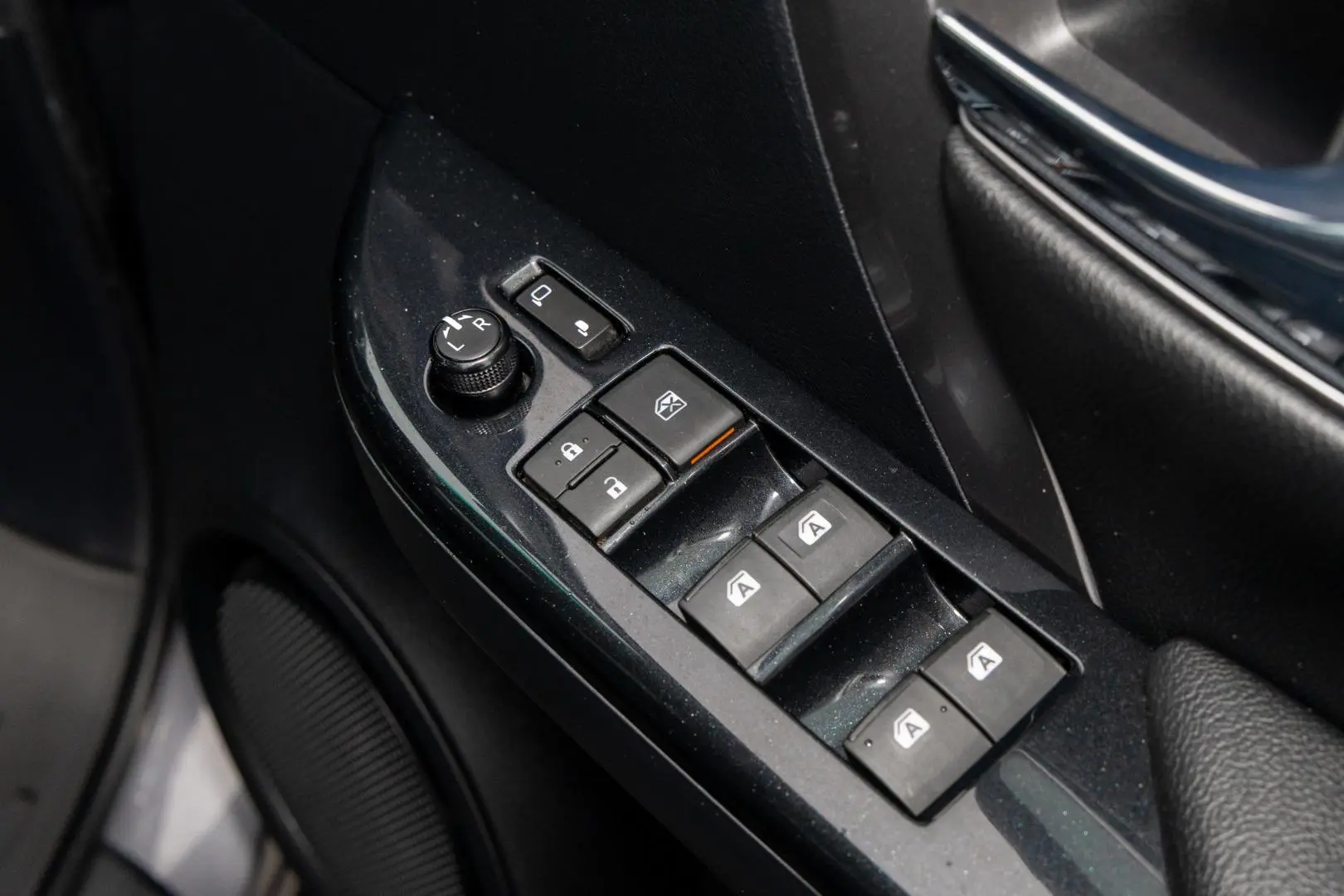 2023 Toyota Fortuner Gallery Image 19
