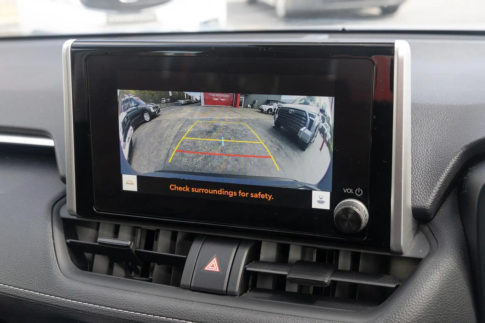 2025 Toyota RAV4 Gallery Image 14