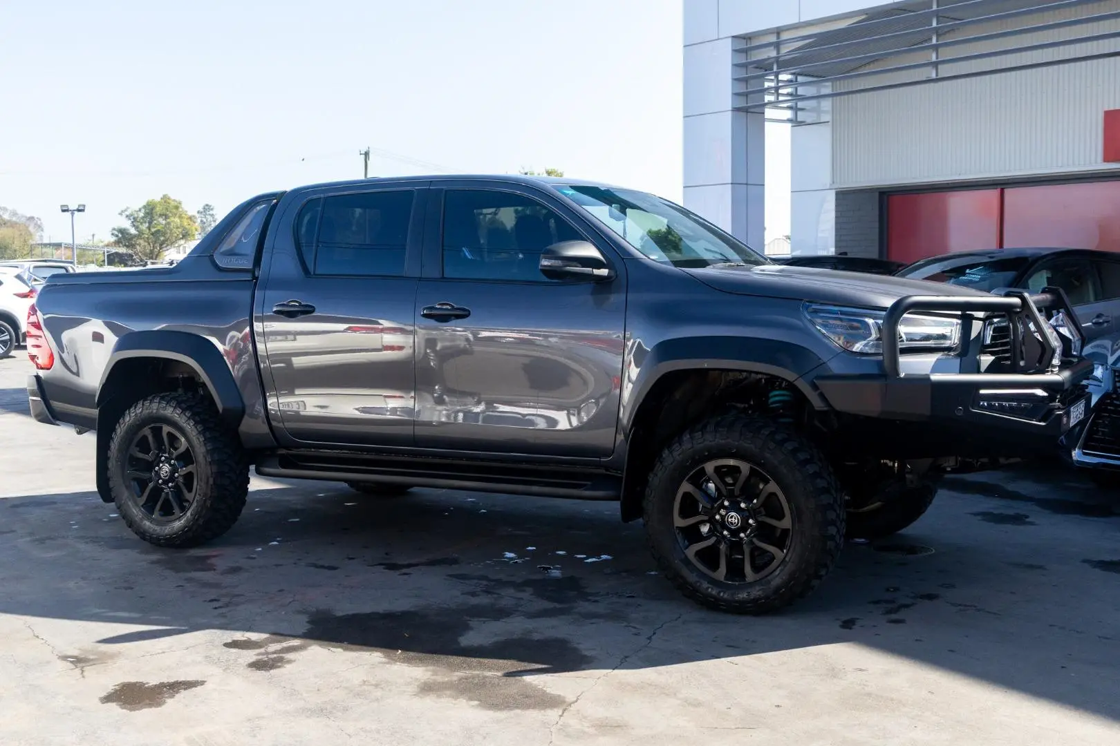 2023 Toyota Hilux Gallery Image 3