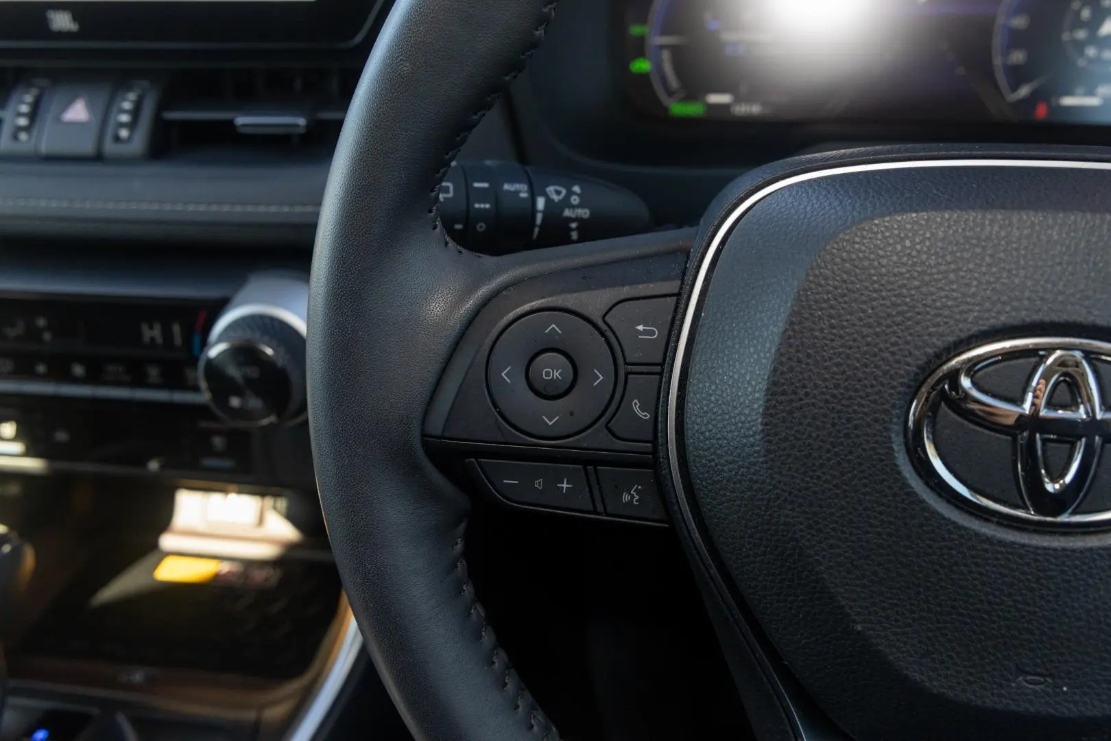 2024 Toyota RAV4 Gallery Image 11