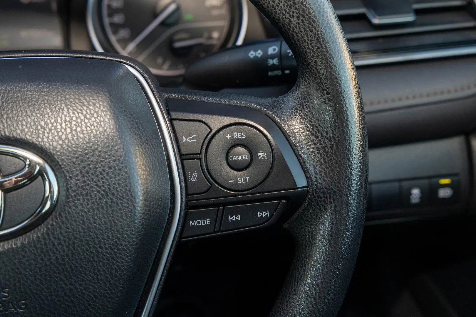 2020 Toyota Camry Gallery Image 10