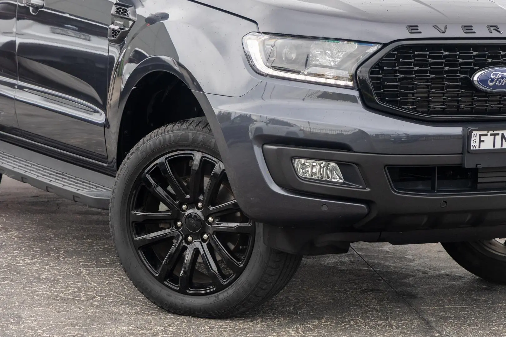 2022 Ford Everest Gallery Image 6