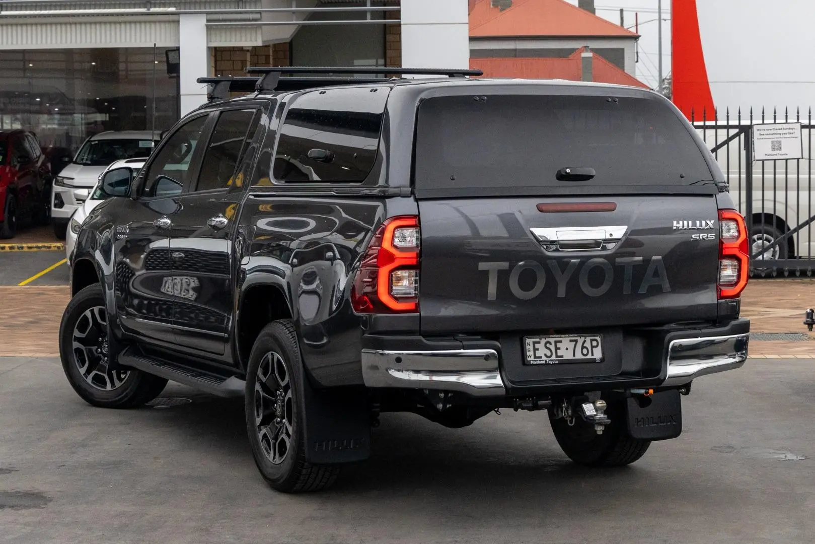 2022 Toyota Hilux Gallery Image 2