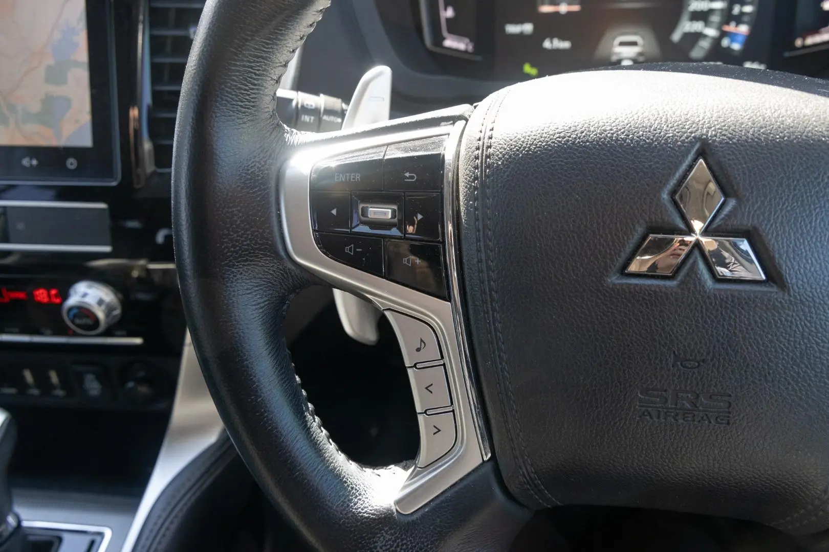 2022 Mitsubishi Pajero Sport Gallery Image 11