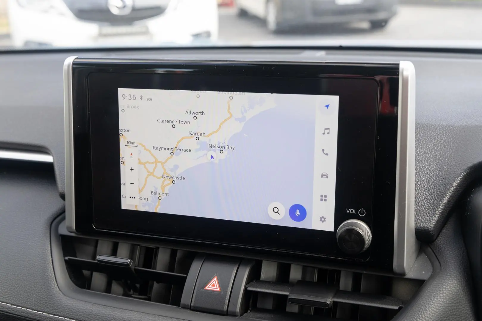2025 Toyota RAV4 Gallery Image 13