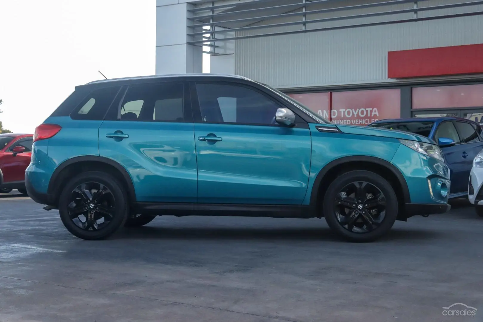 2016 Suzuki Vitara Image 3