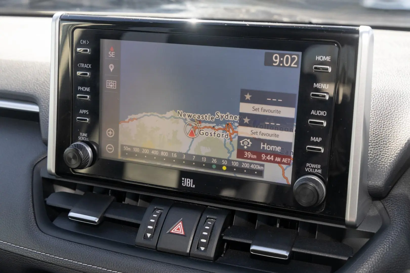 2020 Toyota RAV4 Gallery Image 14