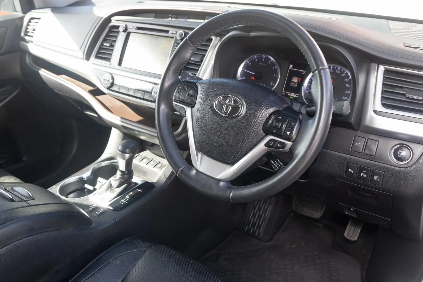 2018 Toyota Kluger Gallery Image 7