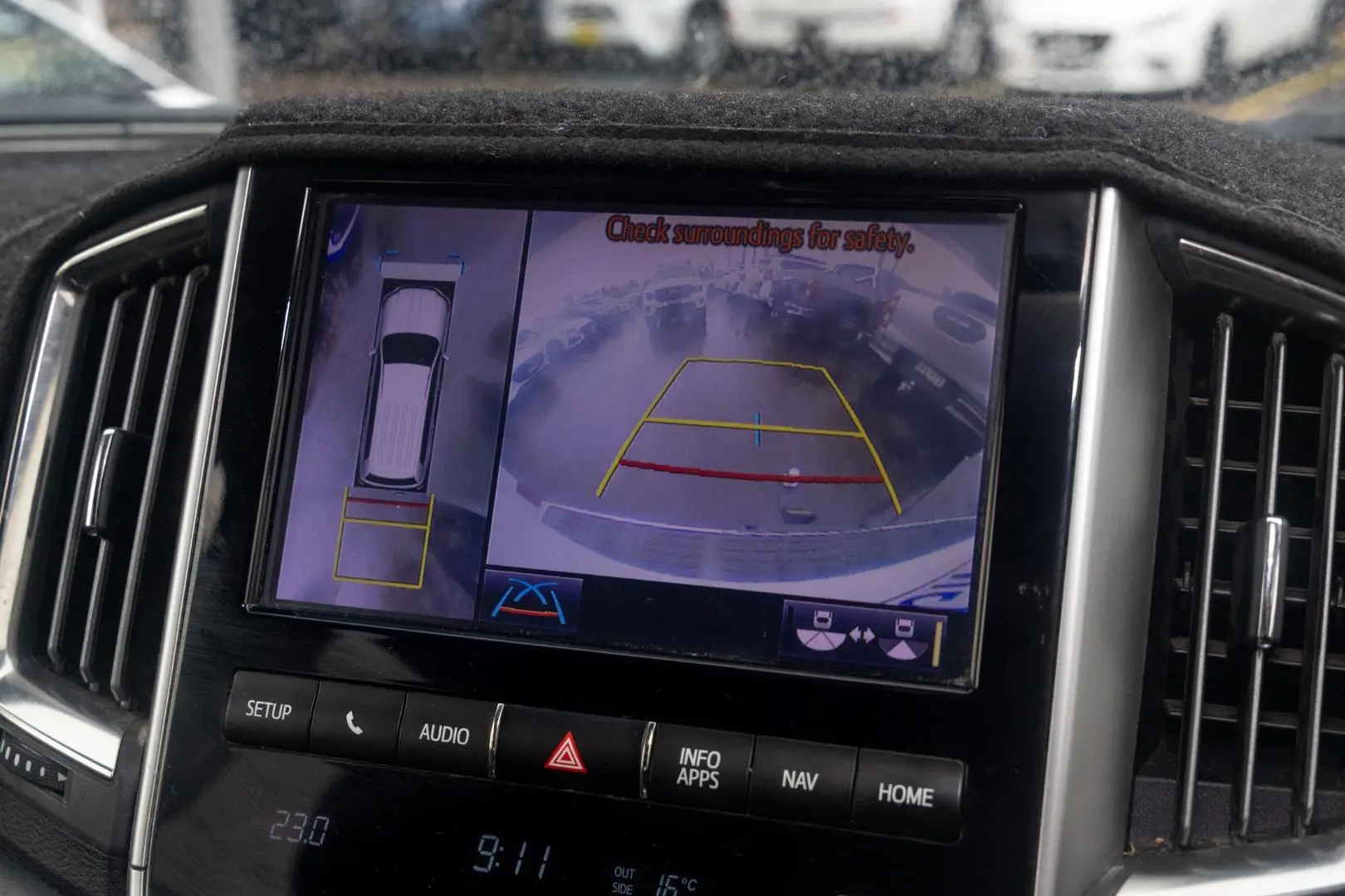 2019 Toyota Landcruiser Gallery Image 15