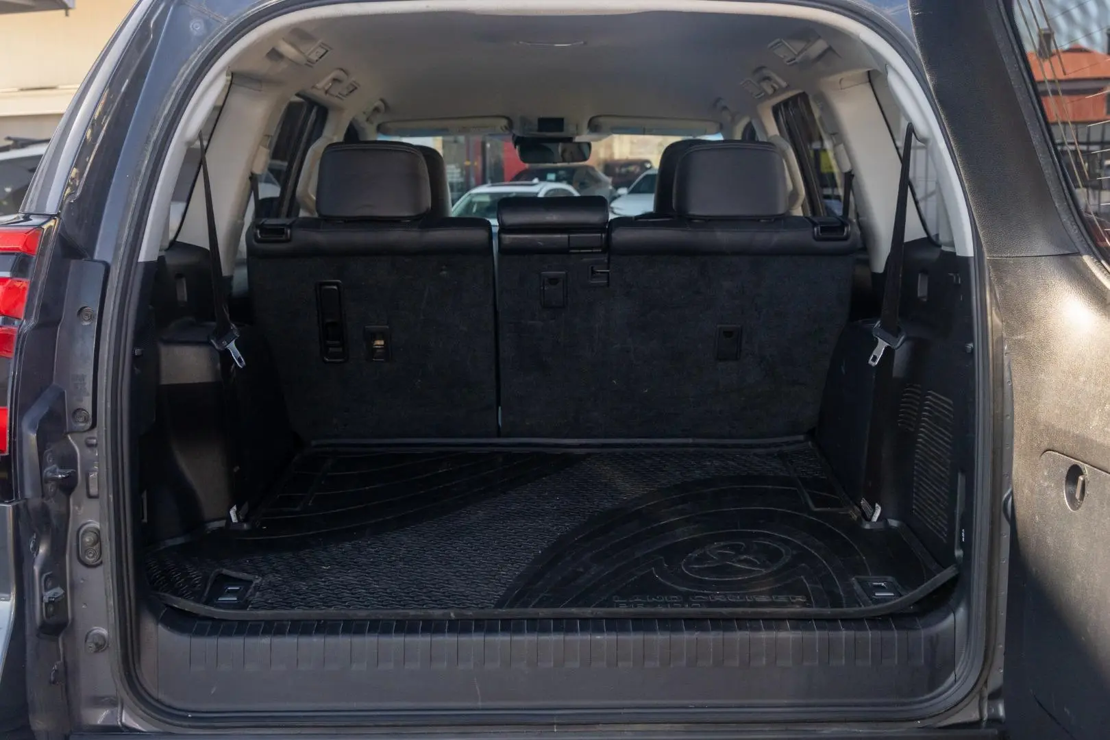 2019 Toyota Landcruiser Prado Gallery Image 20