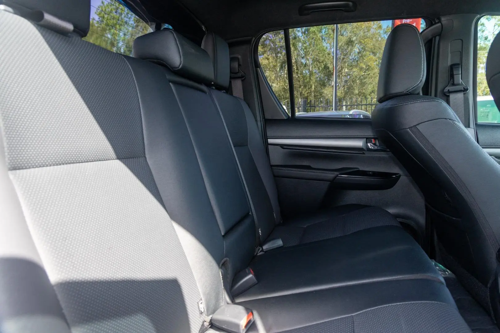 2024 Toyota Hilux Gallery Image 9
