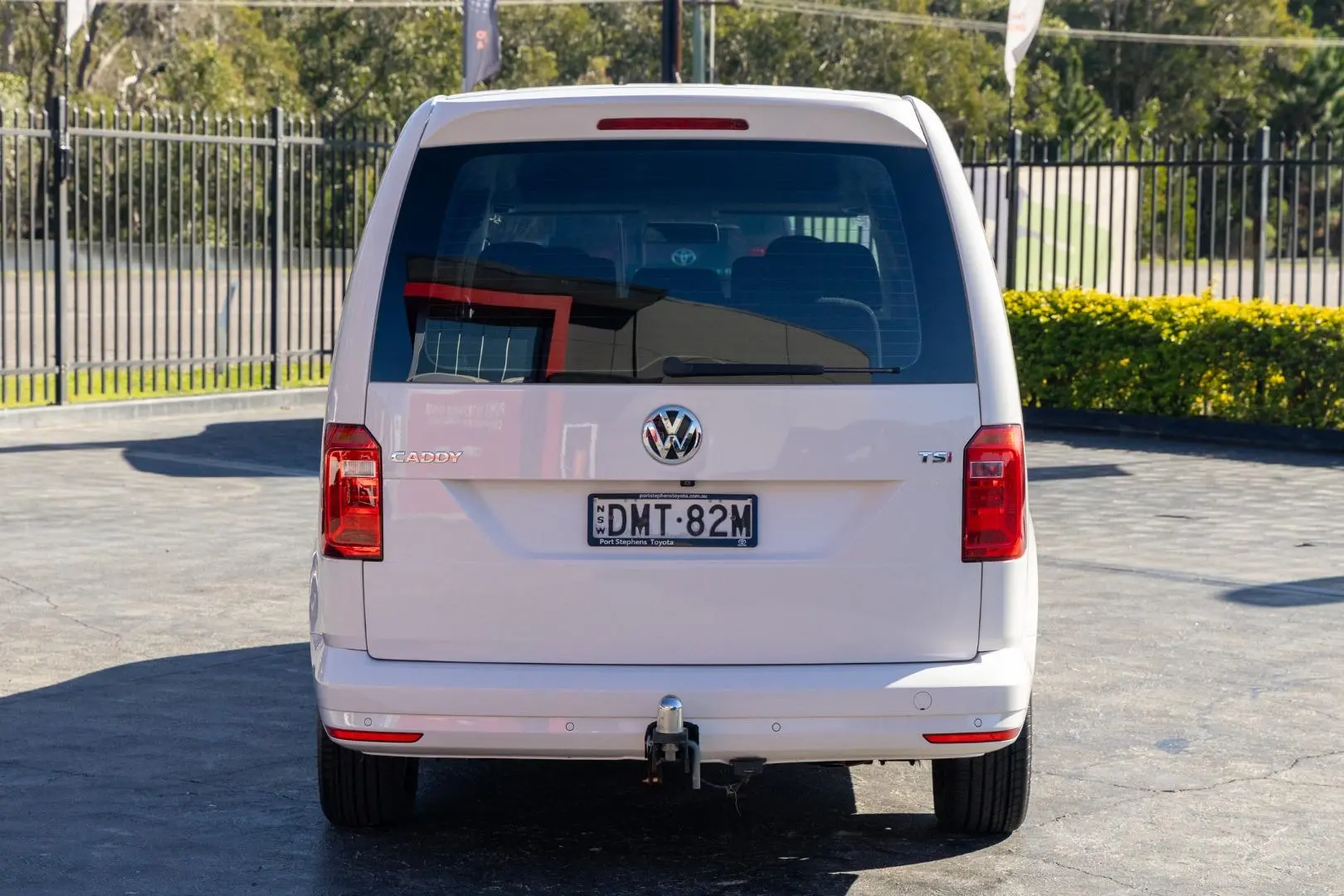 2017 Volkswagen Caddy Gallery Image 5