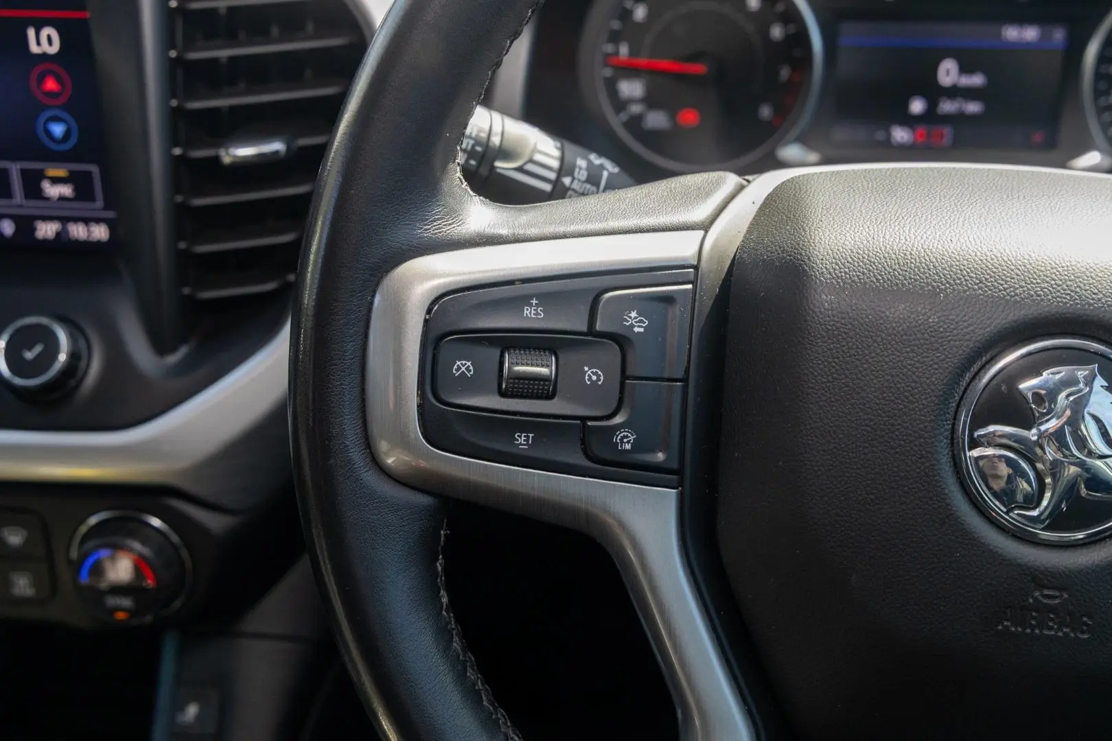 2020 Holden Acadia Gallery Image 11