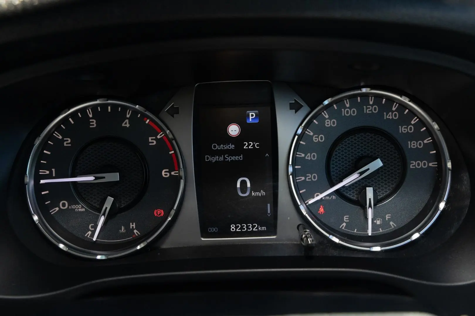 2021 Toyota Hilux Gallery Image 13