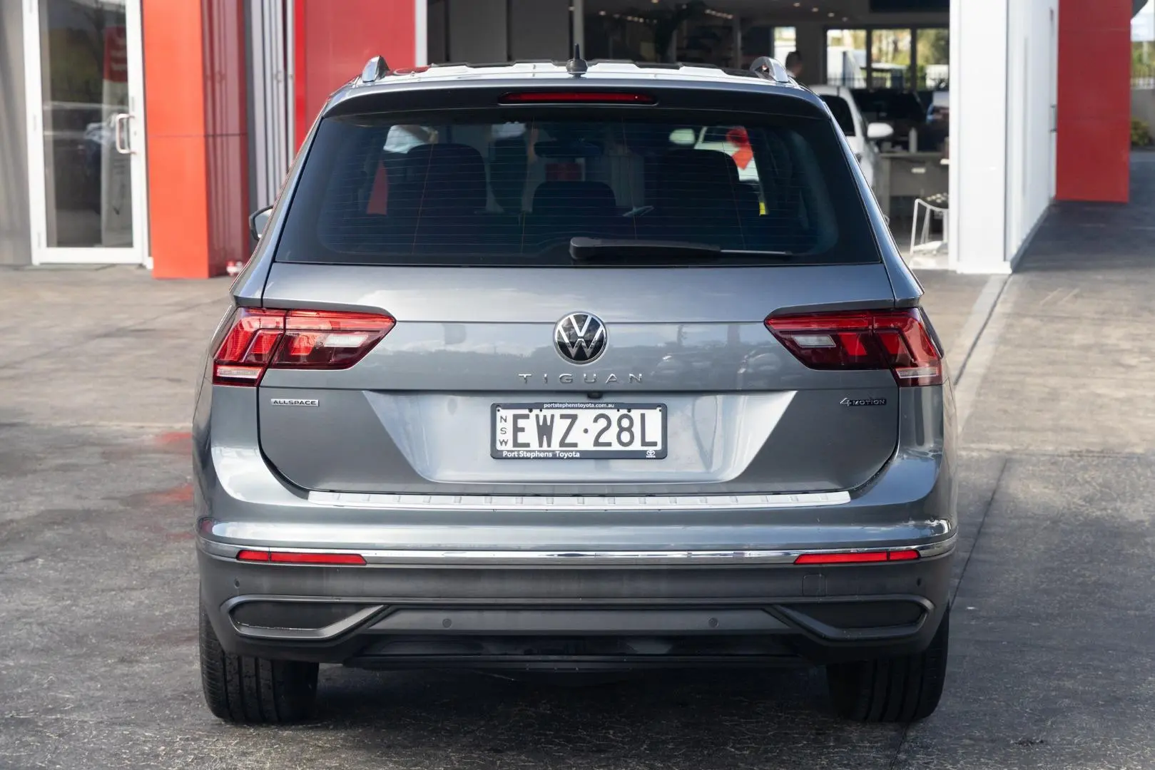 2022 Volkswagen Tiguan Gallery Image 5