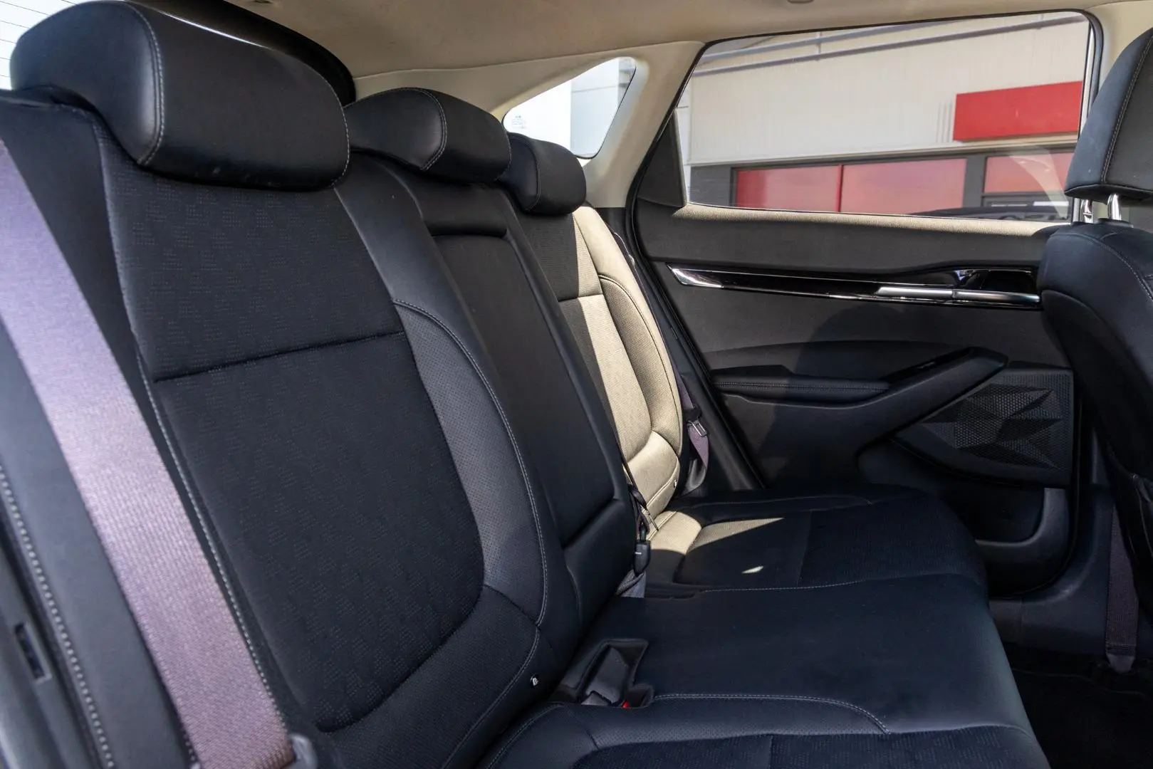 2020 Kia Seltos Gallery Image 9