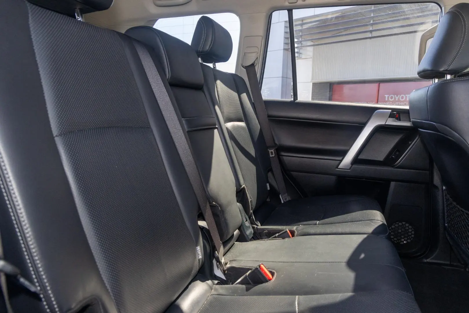2022 Toyota Landcruiser Prado Gallery Image 9