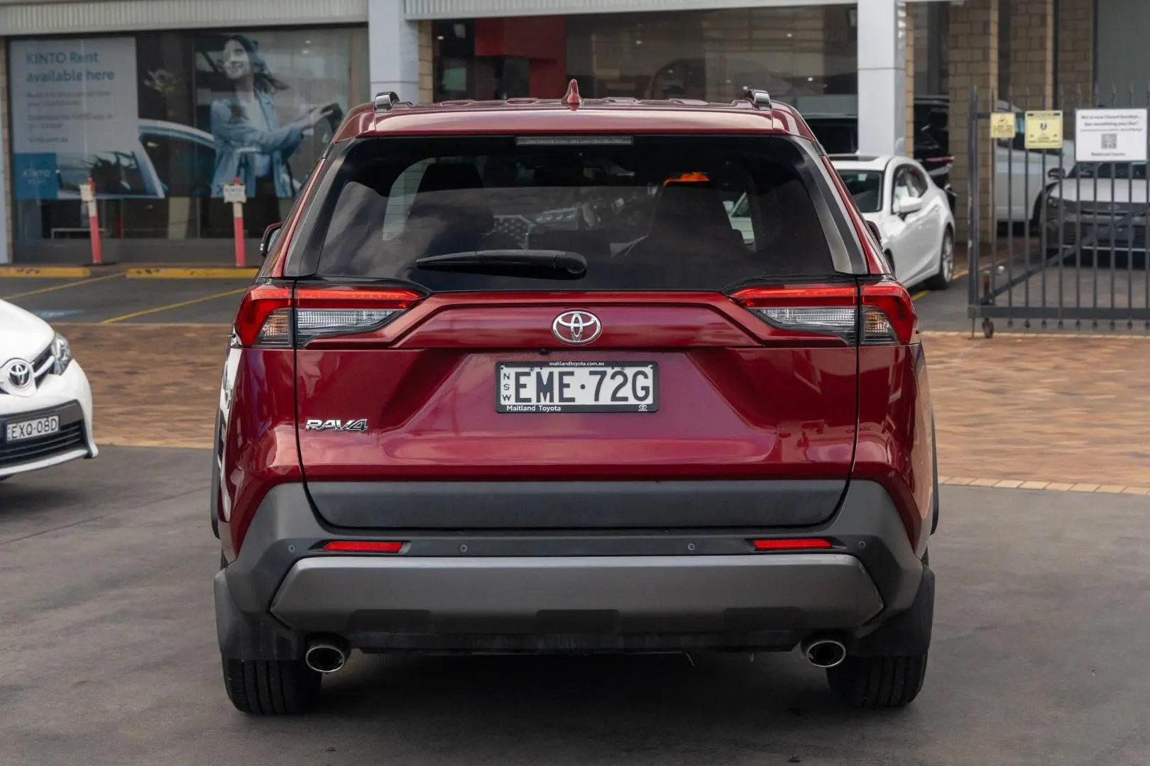 2020 Toyota RAV4 Gallery Image 5