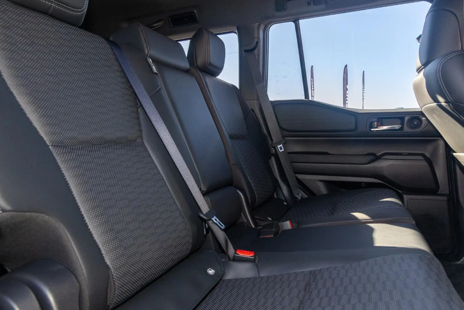 2024 Toyota Landcruiser Prado Gallery Image 9