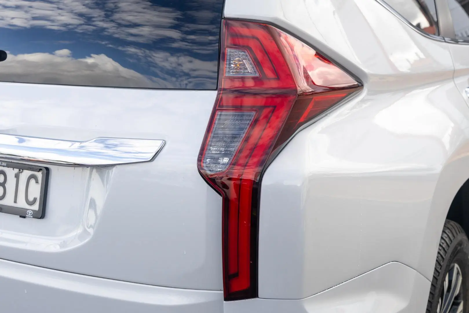 2022 Mitsubishi Pajero Sport Gallery Image 22