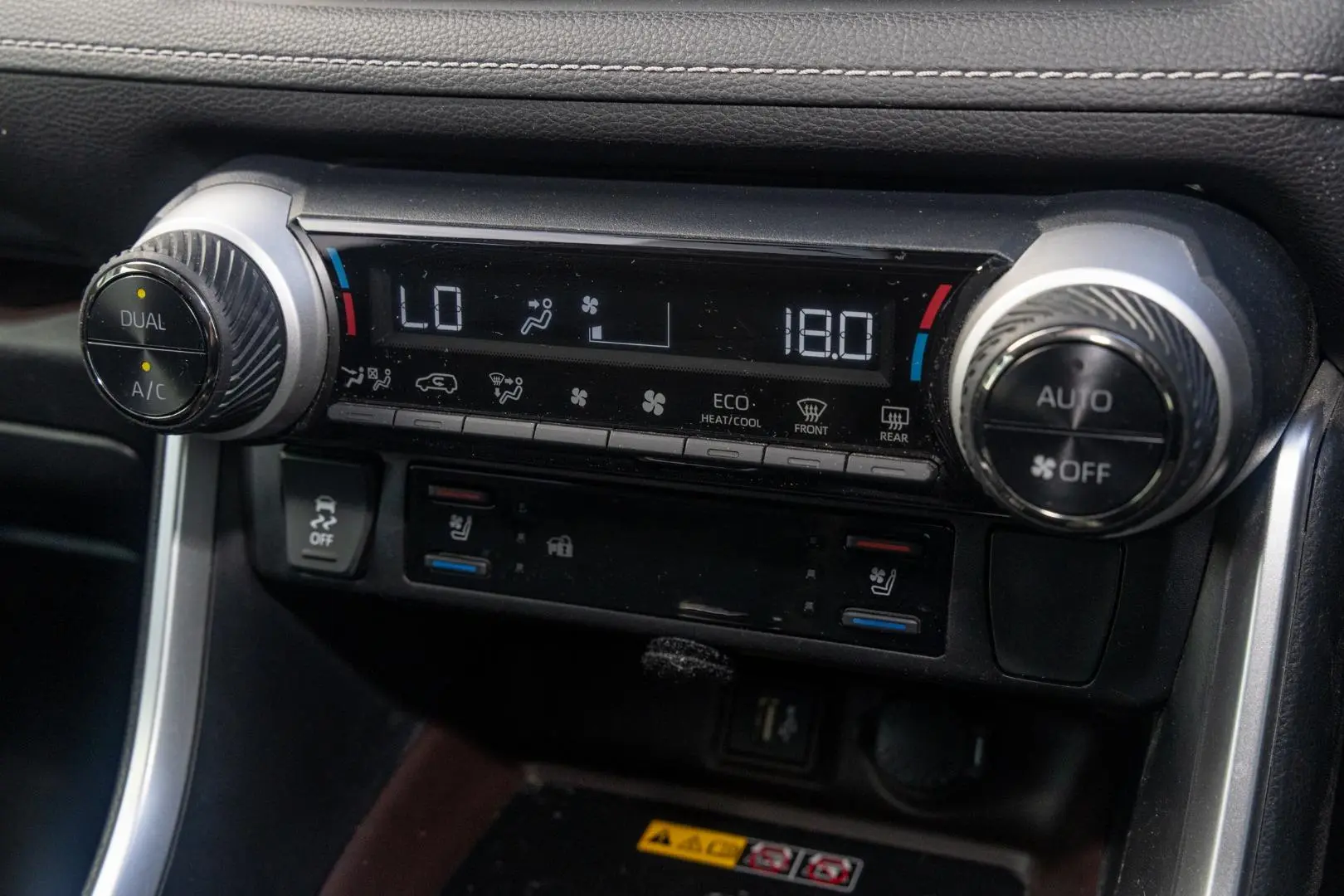 2024 Toyota RAV4 Gallery Image 16